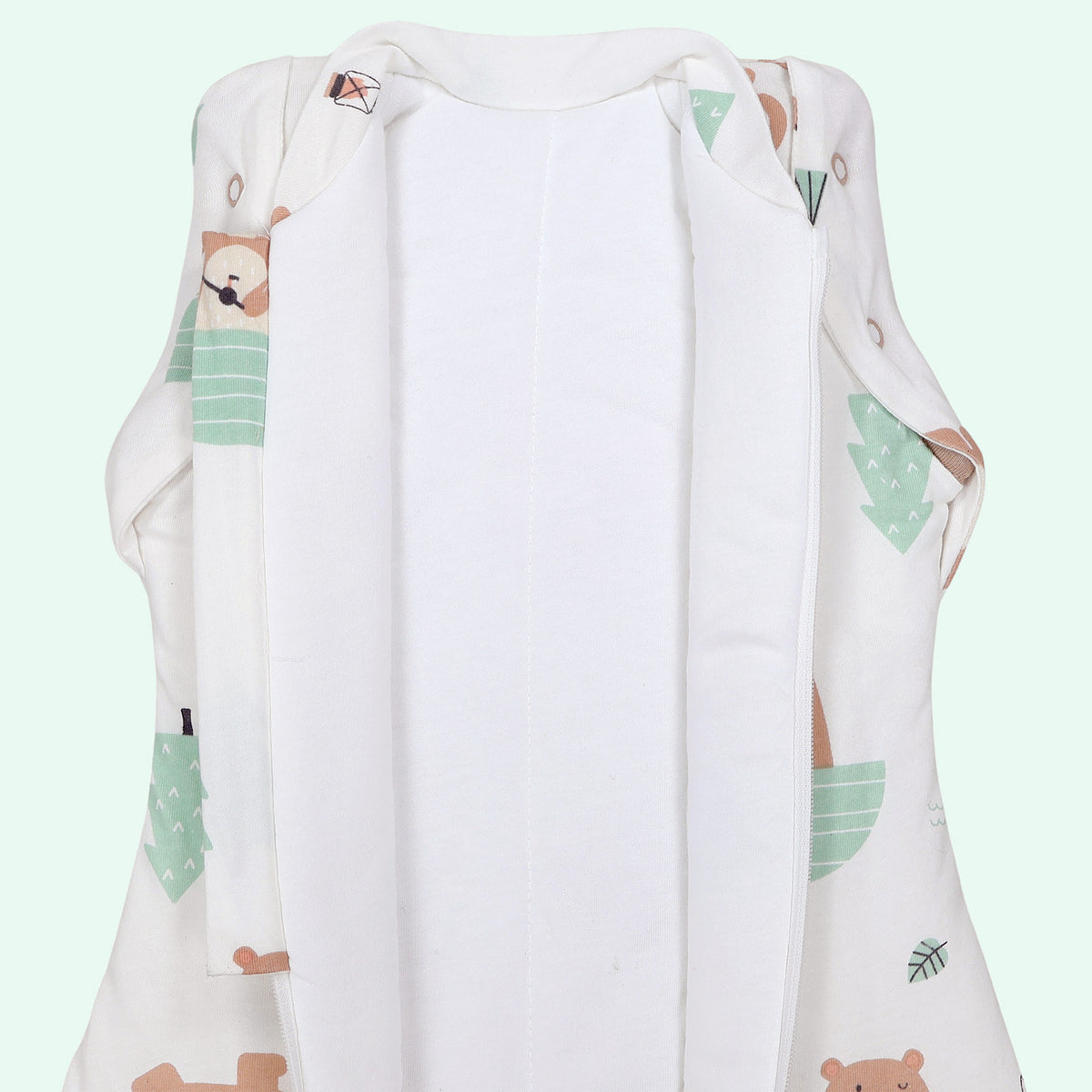 Swaddle bag 2.5 TOG_Explorer Bear_sample image_1193