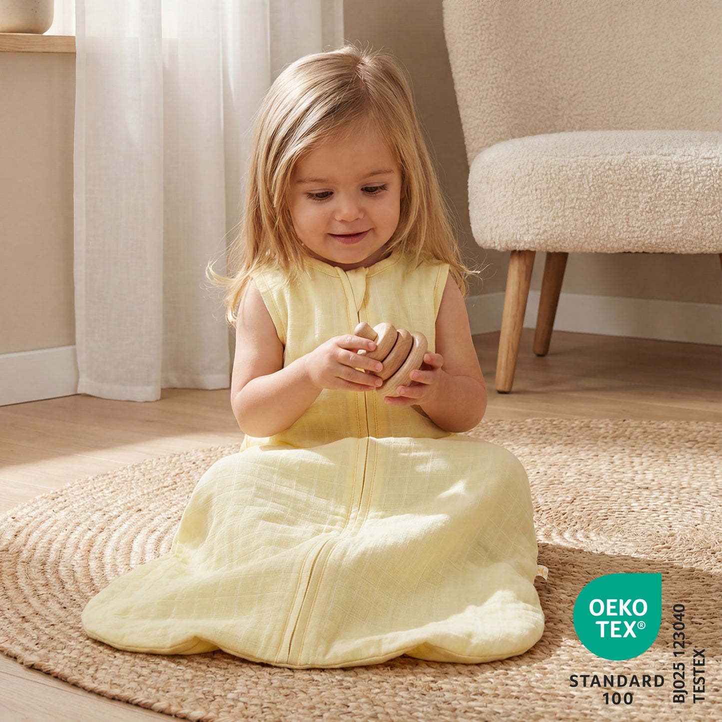 Plain Muslin Sleeping Bag - 0.5 Tog_Soft Yellow_2_423